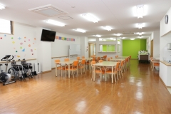 明石市魚住町ファミリーデイサービス(室内)